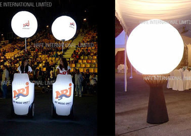 1.6mの三脚の月のでき事の装飾のための200W LEDの水晶気球の照明