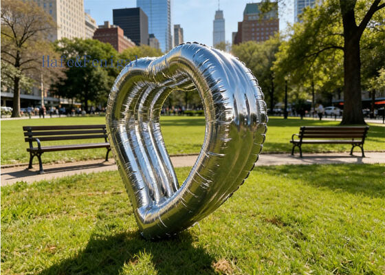 オーダーメイド 充気型心臓形装飾 ロゴ付き 素晴らしい視覚効果